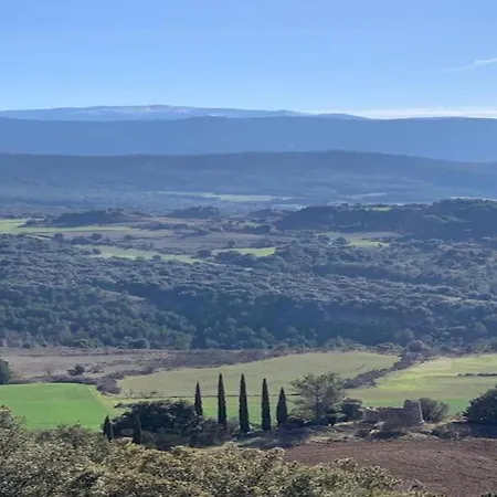 Overlooking The Pyrenees בית נופש קוויאן