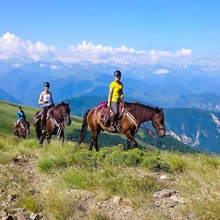 בית נופש Overlooking The Pyrenees קוויאן